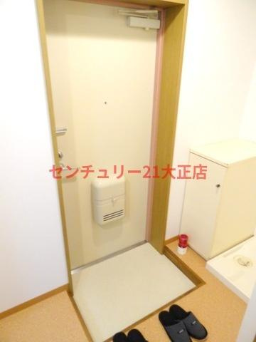 パステージ大正の玄関
