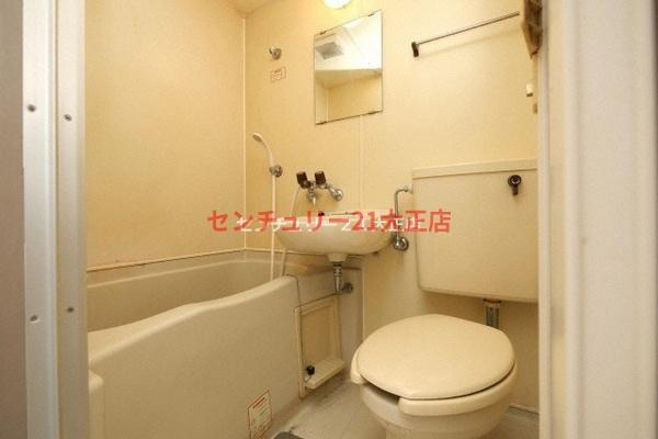 オロヒルズ弁天町の浴室|参考写真。反転タイプです。