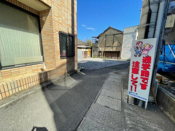 紀の川市粉河　土地の前面道路含む現地写真