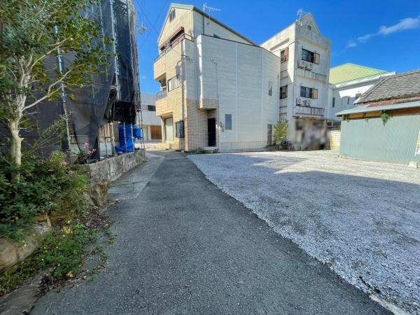 紀の川市粉河　土地の前面道路含む現地写真