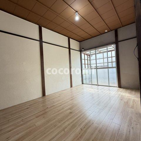 枚方上之町戸建の内装