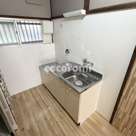 枚方上之町戸建のキッチン