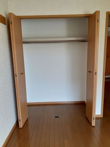 カーサ・ソレイユ二番館の収納
