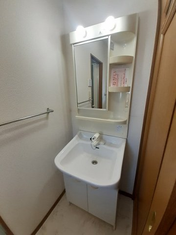 ストーンヒルズＡの洗面所