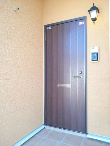 シャルムメゾンの玄関