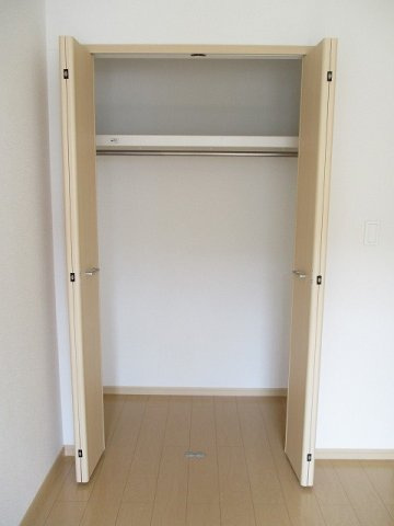 ヴィラ・グレイスフル　Ａの収納