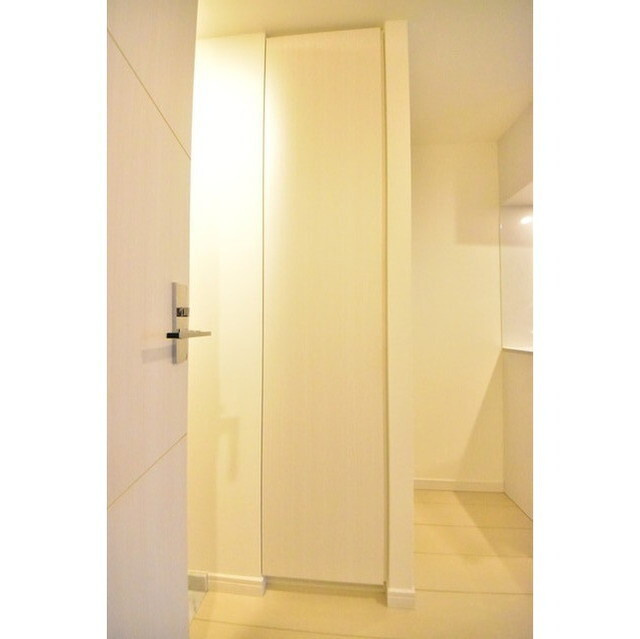 ARTECASA Alivie 綾瀬の内装