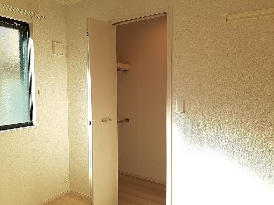フレアの収納