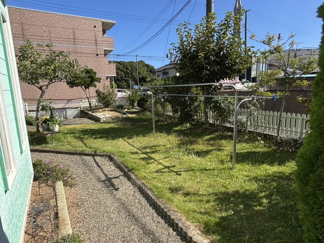 【5LDK】佐糠町東二丁目　南面角地の庭