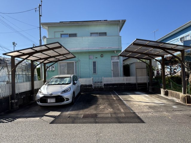 【5LDK】佐糠町東二丁目　南面角地の駐車場