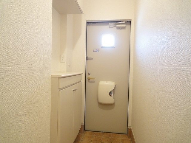 ビオーラ　Ⅰの玄関