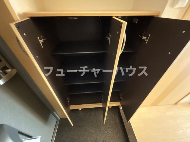 ベル・グラースのその他|シューズＢＯＸ