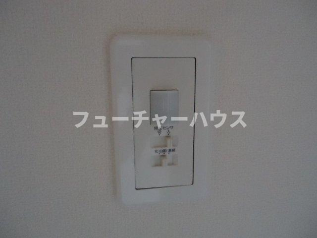 アースガーデンⅡ（Ｅａｒｔｈ　Ｇａｒｄｅｎ2）の設備|人感センサー照明
