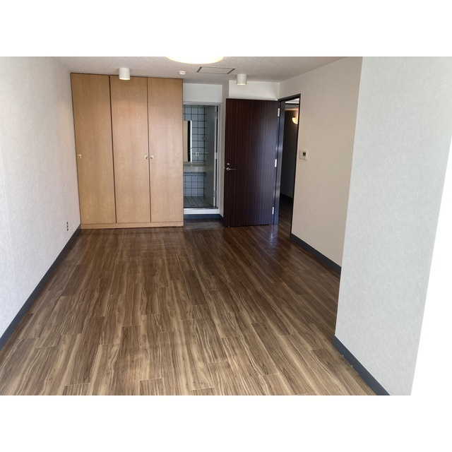 ポートタワー山下町の居間・リビング
