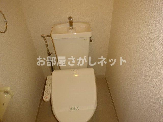 菱和パレス三軒茶屋壱番館【おとり物件なし】#学生・社会人にオススメ！初期費用分割払いOK！のトイレ
