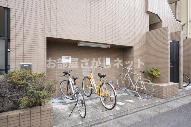 菱和パレス三軒茶屋壱番館【おとり物件なし】#学生・社会人にオススメ！初期費用分割払いOK！のその他共用部分|駐輪場