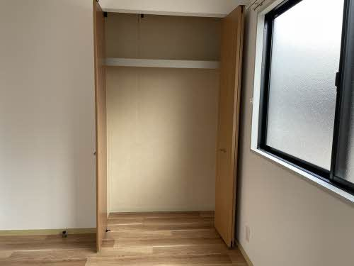 アヴィニールワタベ Ｂ棟の収納