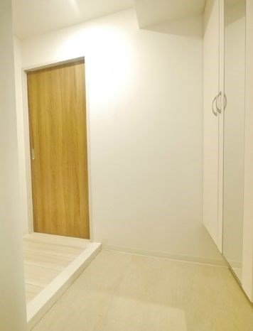 【玄関】イエリ川崎