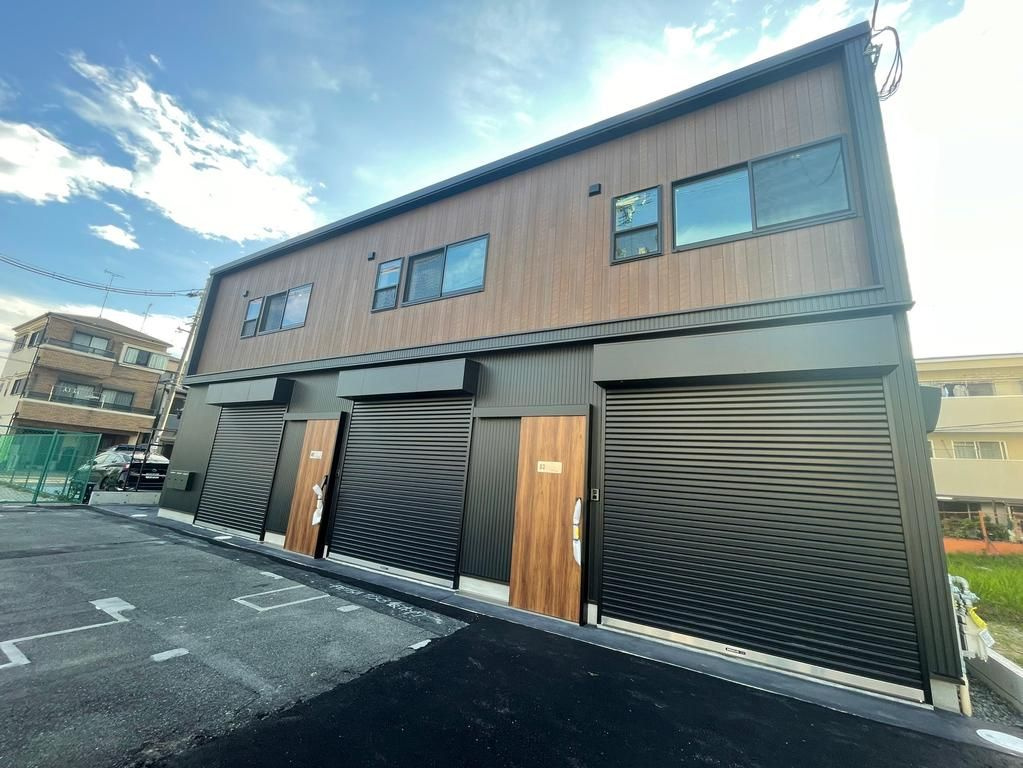 ガレージハウス店舗事務所