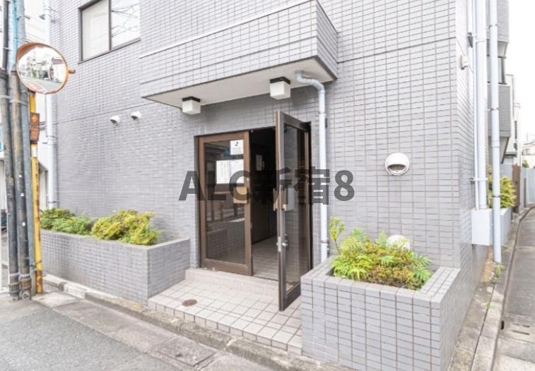 カテリーナ笹塚のエントランス