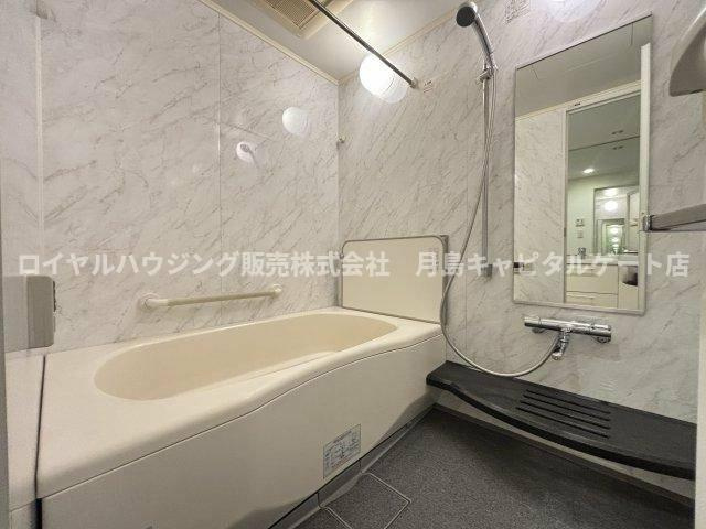 ザ・クレストタワーの浴室
