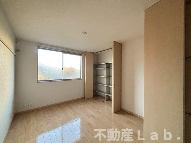 メロディの収納|※同一建物別号室のお写真です。