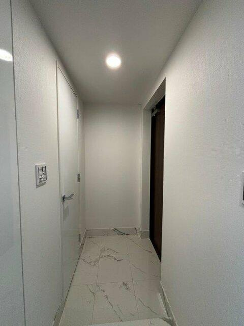 アクシルコート日本橋本町の玄関