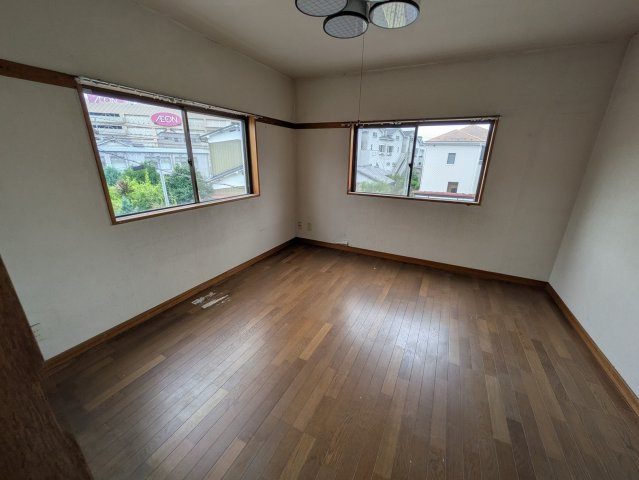 【洋室】 | 本石2丁目住居付事務所4DK