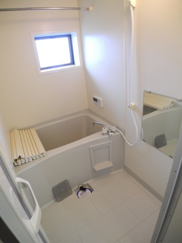 ウィルモアかわはらの浴室|※別室同間取りのお部屋です。現況を優先します。
