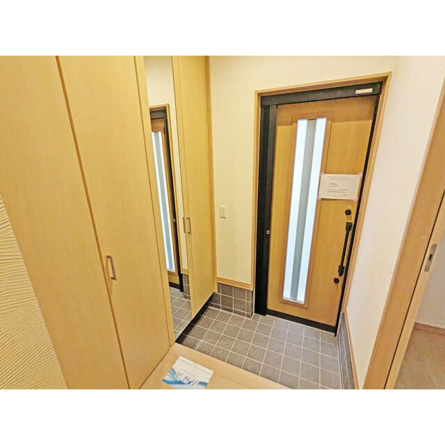 台東区松が谷２丁目住宅の玄関