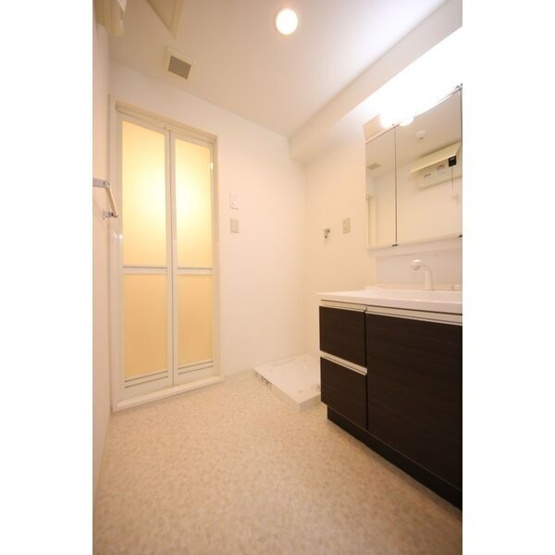 【独立洗面台】 | BERG大須