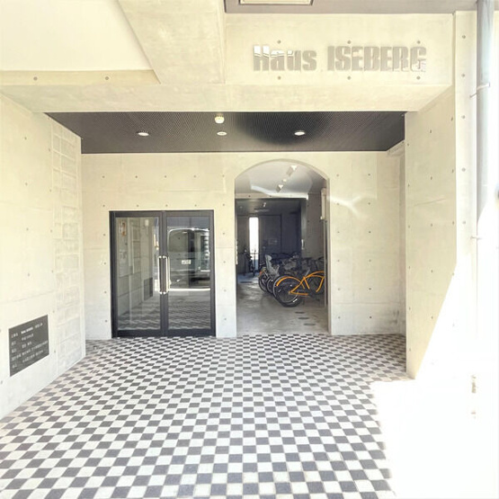 【エントランス】 | Haus ISEBERG