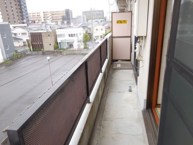 松原ハイツマキのバルコニー