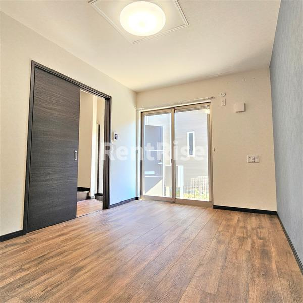 MAISONNETTE PARK 稲沢駅の洋室