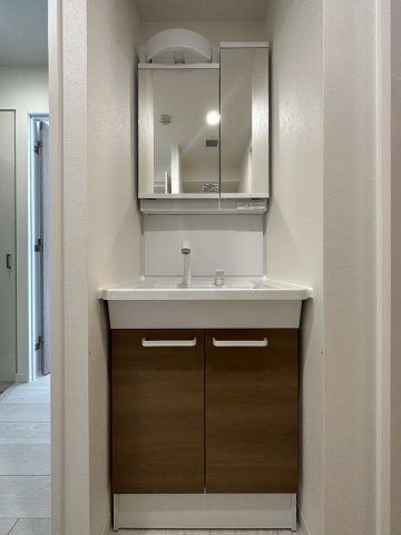 調布市布田４丁目の賃貸マンションの洗面所|別部屋参考写真