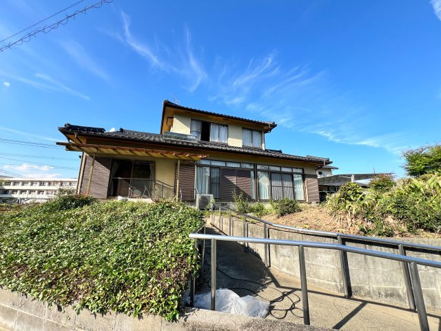 熊本市北区植木町　中古一戸建ての外観