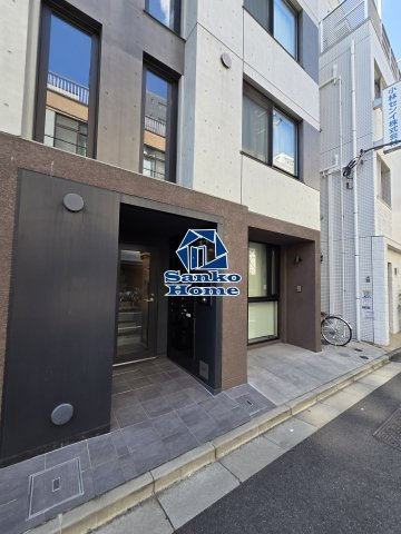 ＦＡＲＥ御徒町の駐車場