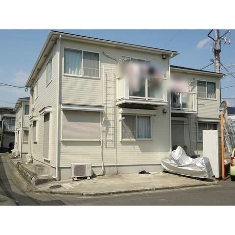 茅ヶ崎市小和田３丁目のアパート
