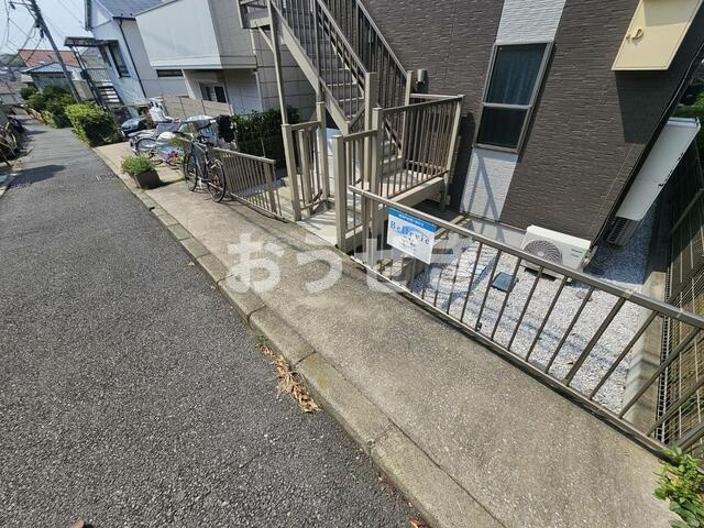Ｇ・Ａタウン山手・矢口台の玄関