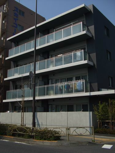 朝日ルミエールの外観