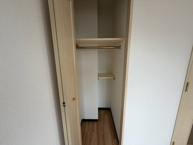 サンテミリオン上井草の収納|クローゼット