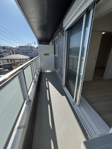 Avenir-S 立川のバルコニー|開放的で明るい空間を演出してくれるバルコニーです