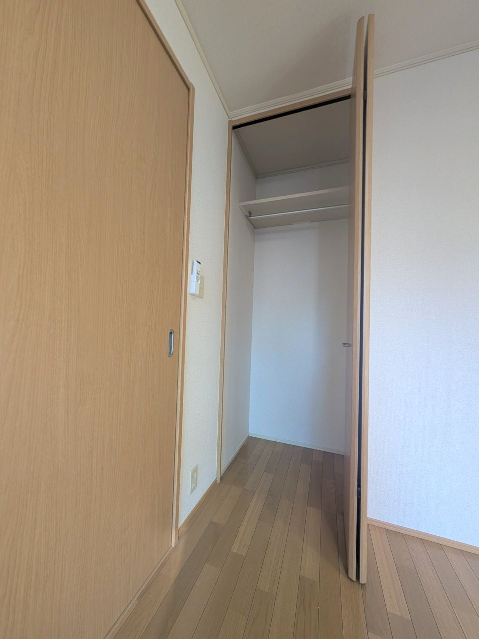 エスティアⅣの収納