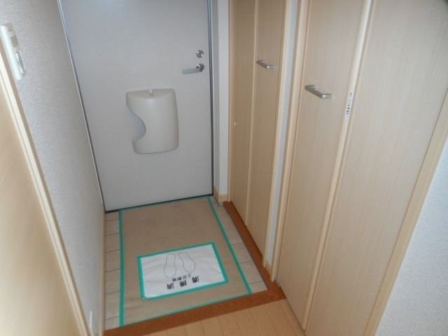 カルムＣの玄関