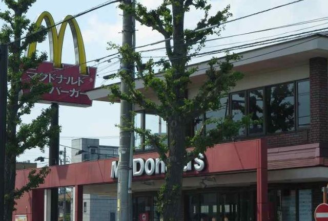 カルムＣの周辺