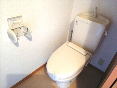 【トイレ】 | レジデンス・丸栖Ⅰ | 清潔感のあるトイレです