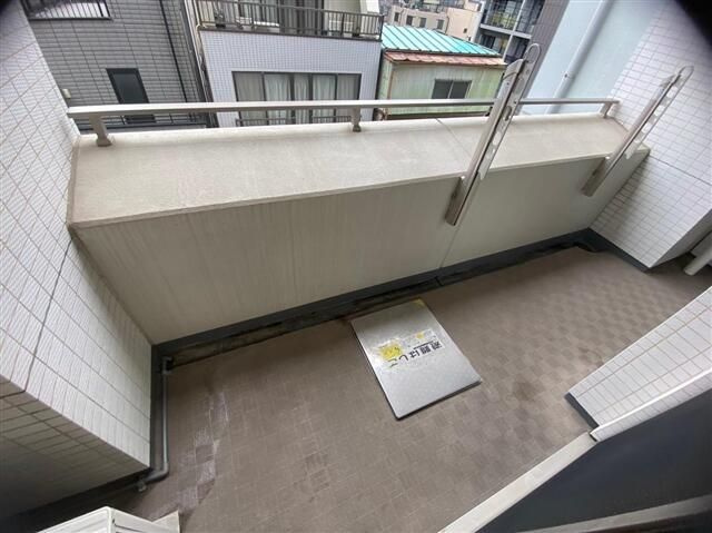 ソルフィエスタ御徒町ベレッツァのバルコニー