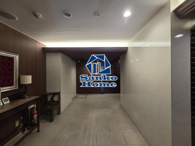 ソルフィエスタ御徒町ベレッツァのロビー
