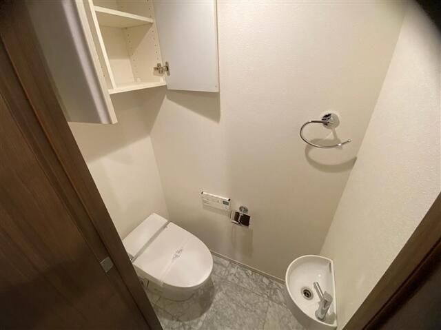 ソルフィエスタ御徒町ベレッツァのトイレ