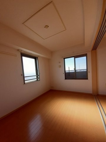 プラティーク六町の内装